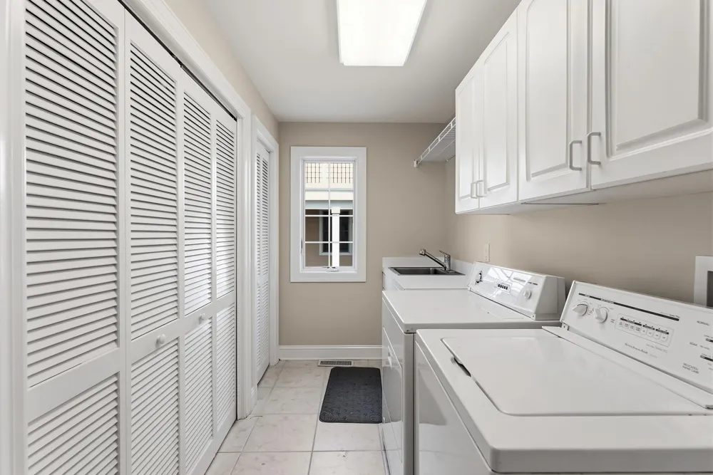 100 107th Street Stone Harbor, NJ 08247