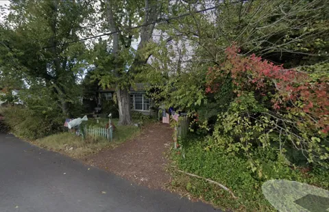 4 Eldredge Avenue