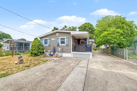 117 Evergreen Avenue
