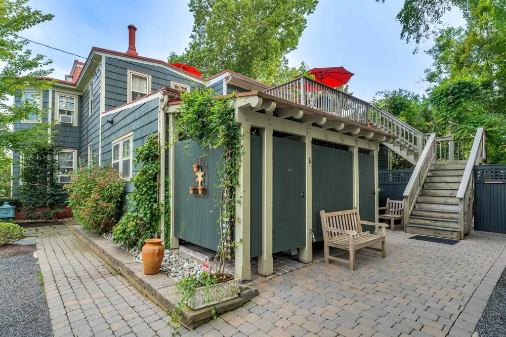 933 Washington Street Cape May, NJ 08204
