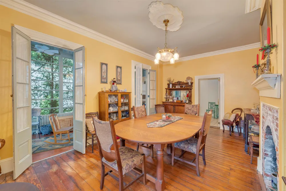 933 Washington Street Cape May, NJ 08204