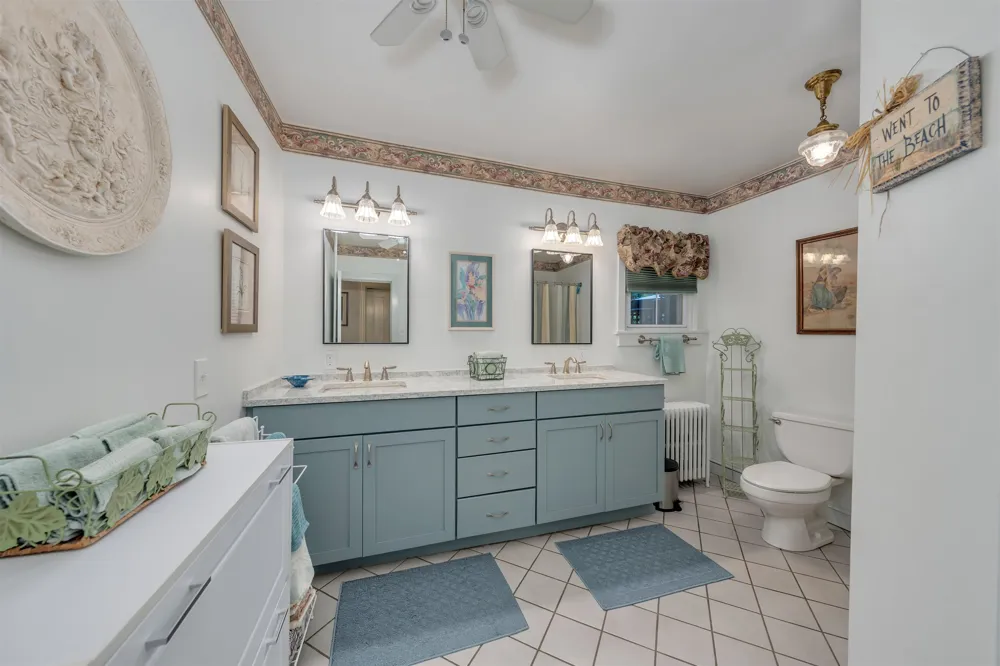 933 Washington Street Cape May, NJ 08204