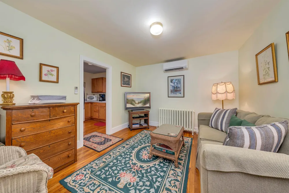 933 Washington Street Cape May, NJ 08204