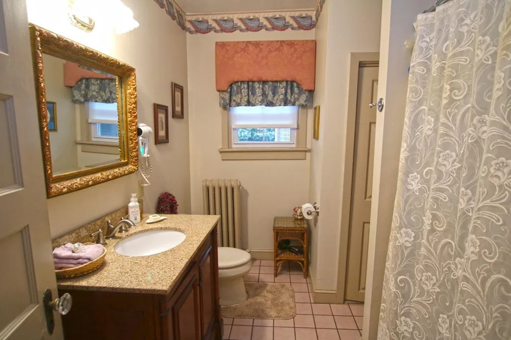 933 Washington Street Cape May, NJ 08204