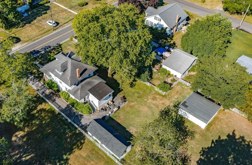 121 Reading Avenue Tuckahoe, NJ 08270