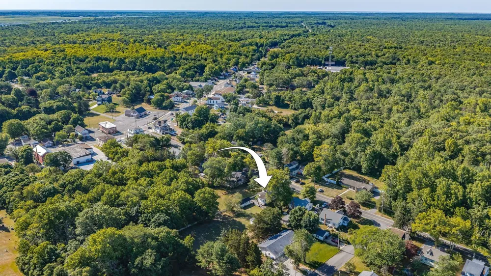 121 Reading Avenue Tuckahoe, NJ 08270