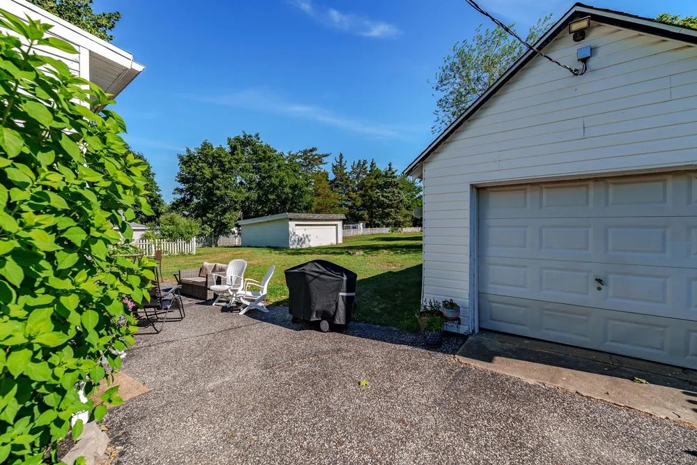 121 Reading Avenue Tuckahoe, NJ 08270