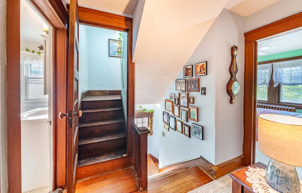 121 Reading Avenue Tuckahoe, NJ 08270