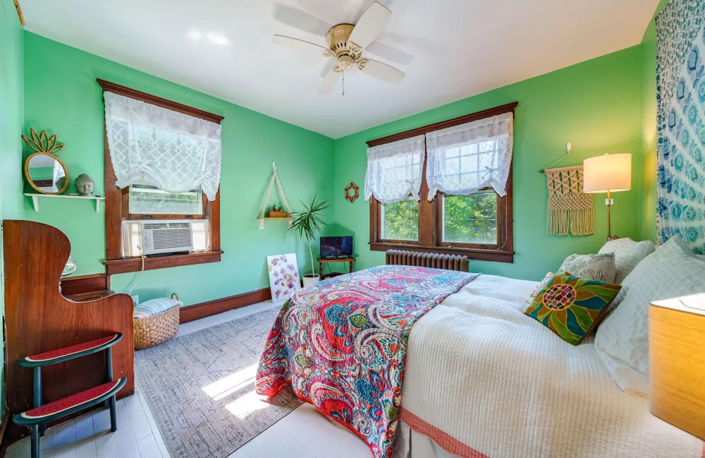 121 Reading Avenue Tuckahoe, NJ 08270