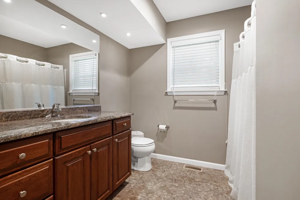 1028 Shunpike Road Lower Township, NJ 08204