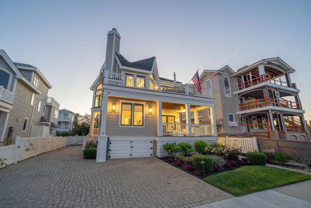 93 E 11th Street Avalon, NJ 08202