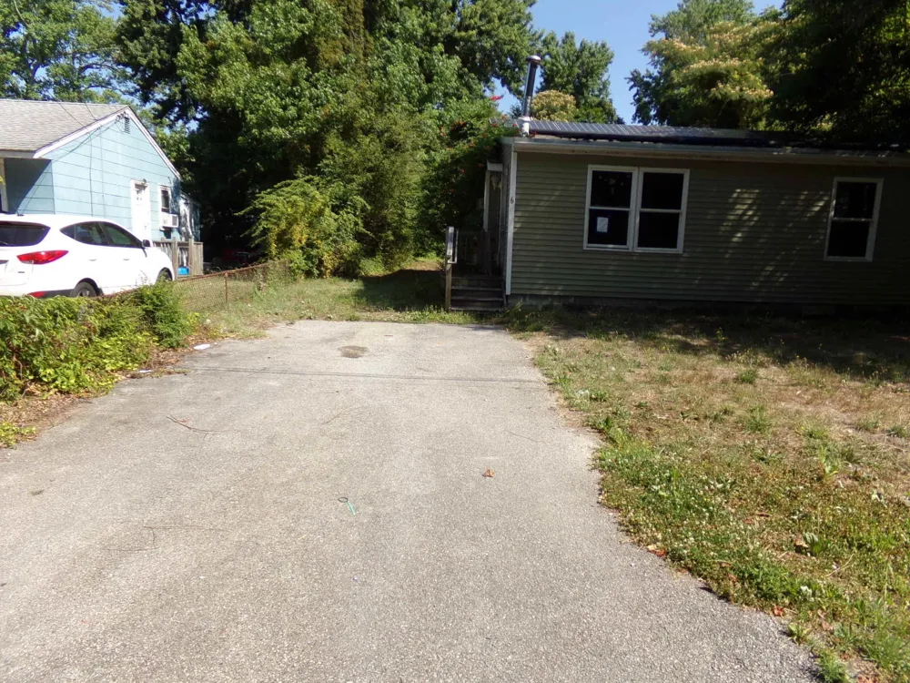 6 Lola Lane Green Creek, NJ 08219