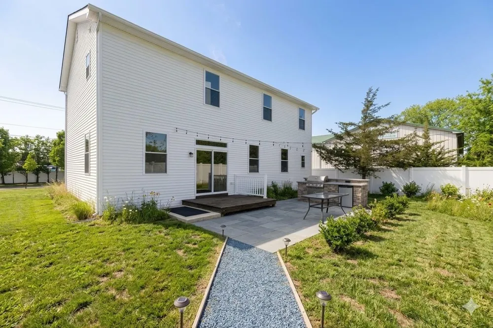 106 N 6th Street Rio Grande, NJ 08242