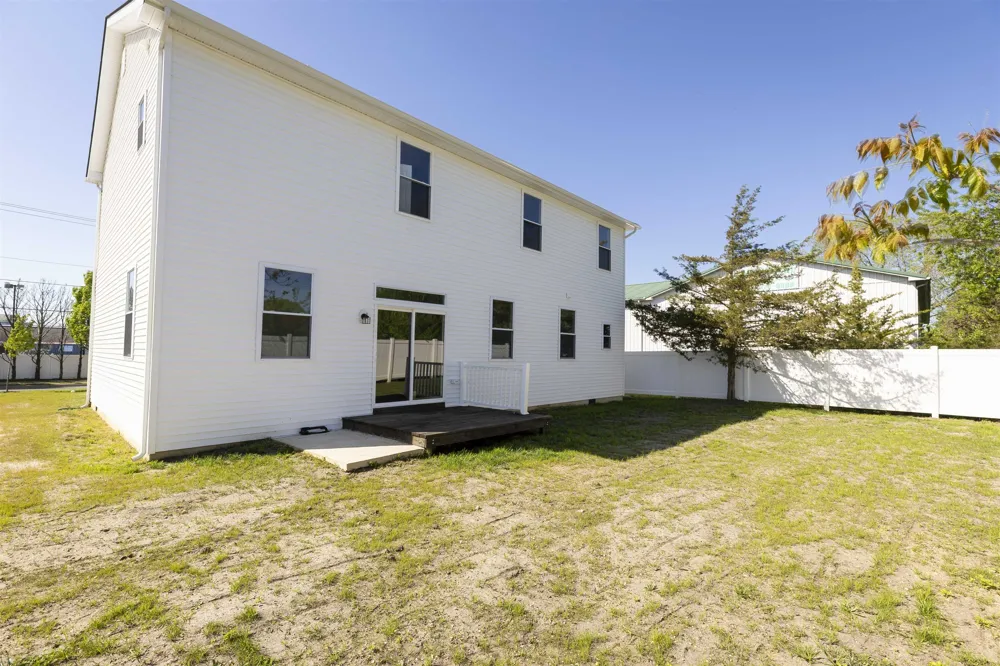 106 N 6th Street Rio Grande, NJ 08242