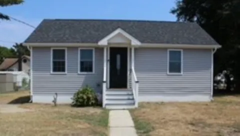5 Mowery Avenue