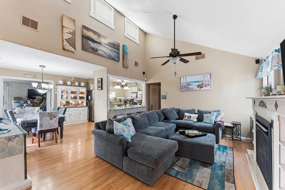 200 W Pittsburgh Avenue Wildwood Crest, NJ 08260