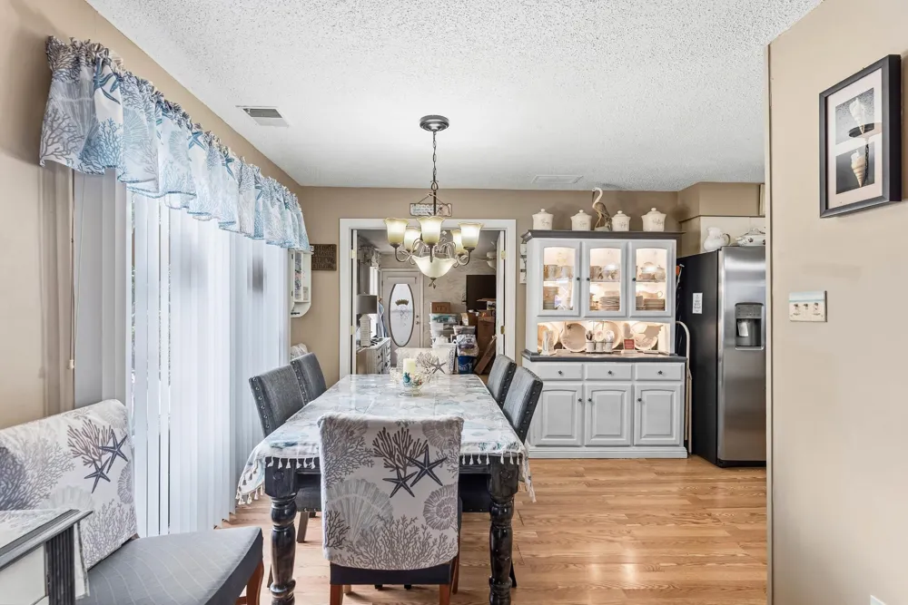 200 W Pittsburgh Avenue Wildwood Crest, NJ 08260