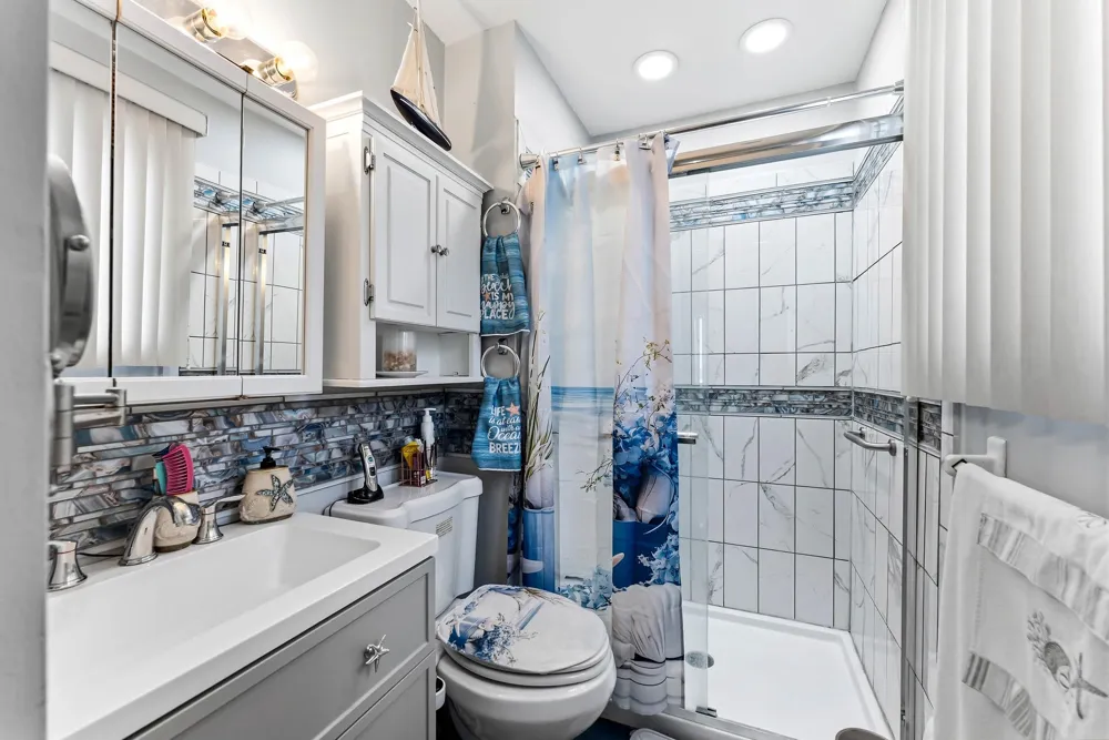 200 W Pittsburgh Avenue Wildwood Crest, NJ 08260