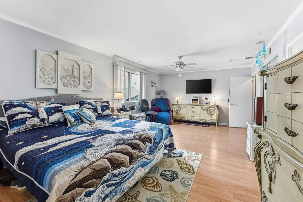 200 W Pittsburgh Avenue Wildwood Crest, NJ 08260