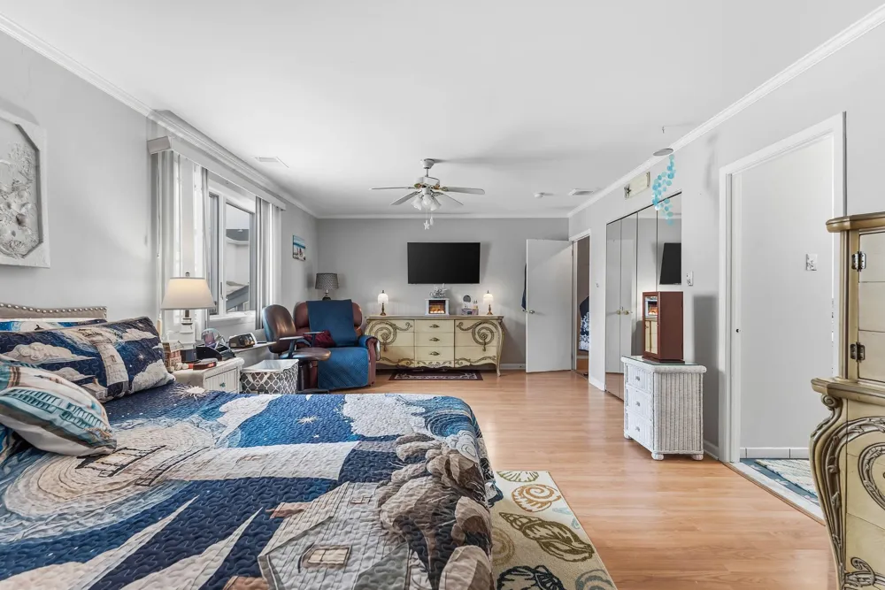 200 W Pittsburgh Avenue Wildwood Crest, NJ 08260