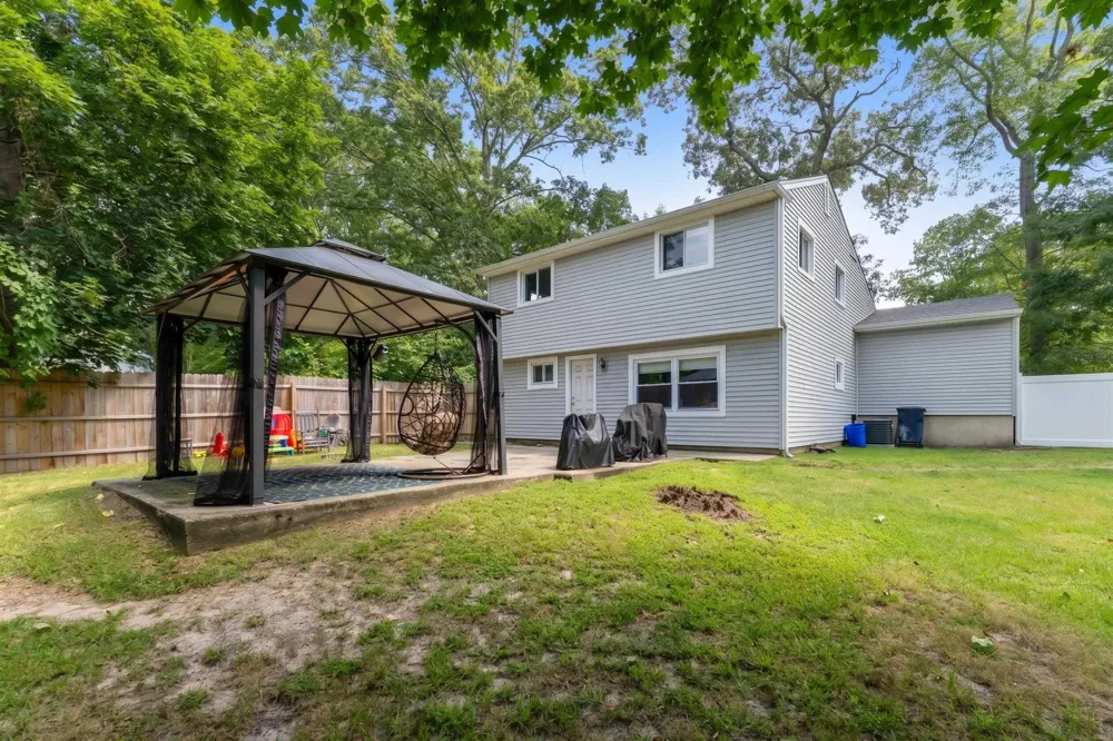 110 Pennsylvania Avenue Absecon, NJ 08201