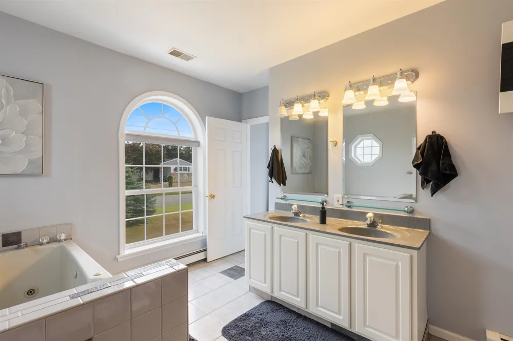 26 Marlyn Drive Rio Grande, NJ 08242