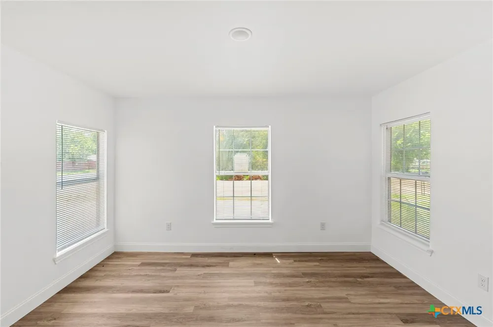 2601 Summer Avenue Waco, TX 76708