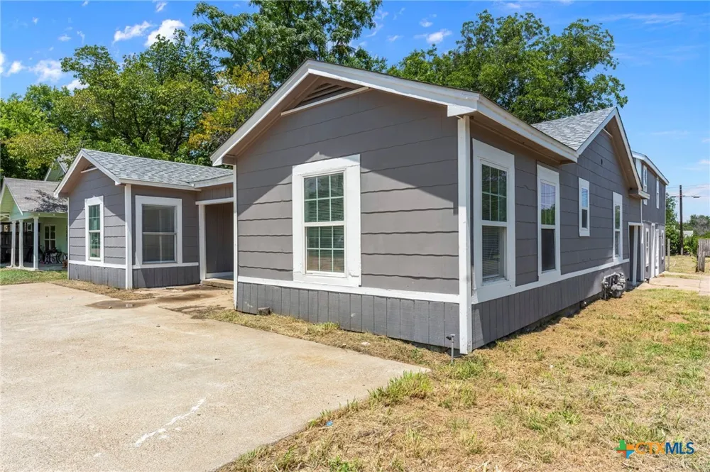 2601 Summer Avenue Waco, TX 76708