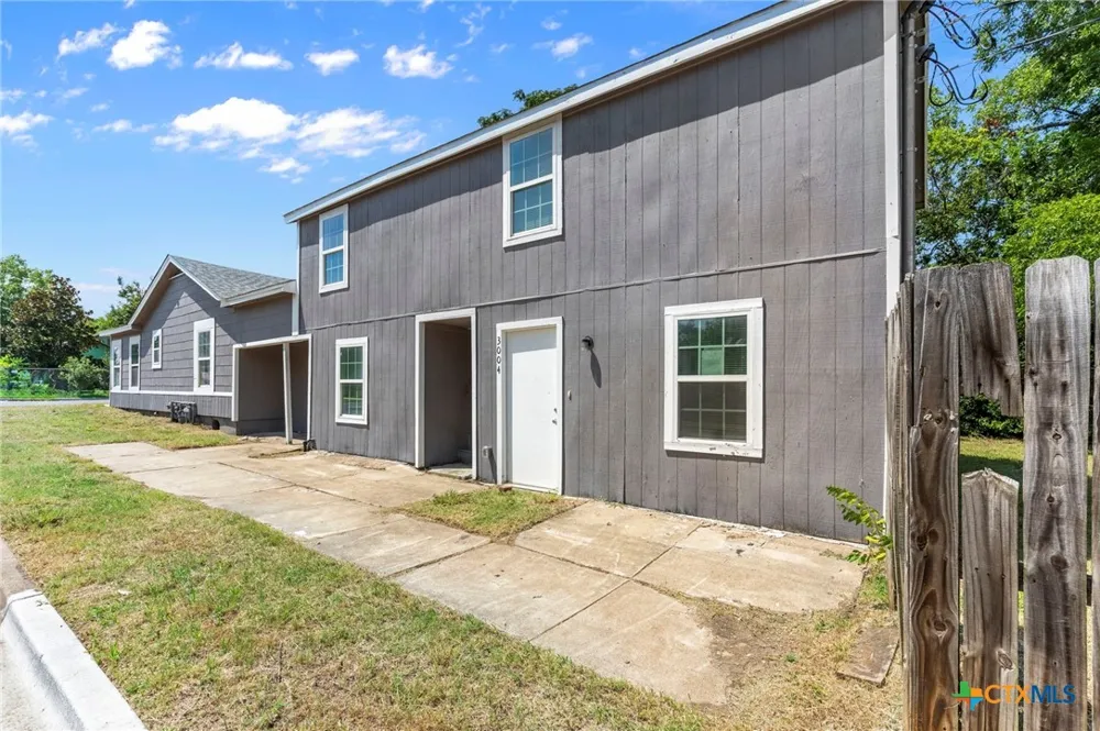 2601 Summer Avenue Waco, TX 76708