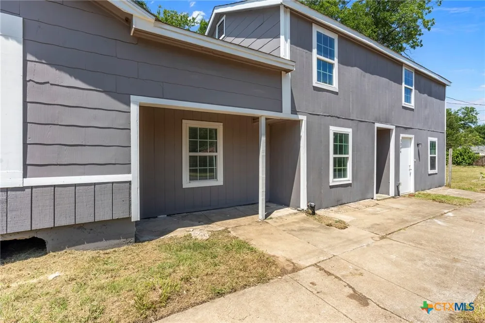 2601 Summer Avenue Waco, TX 76708