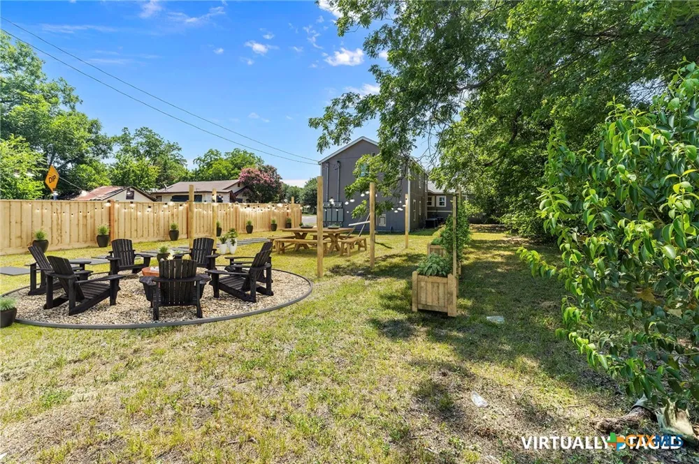 2601 Summer Avenue Waco, TX 76708