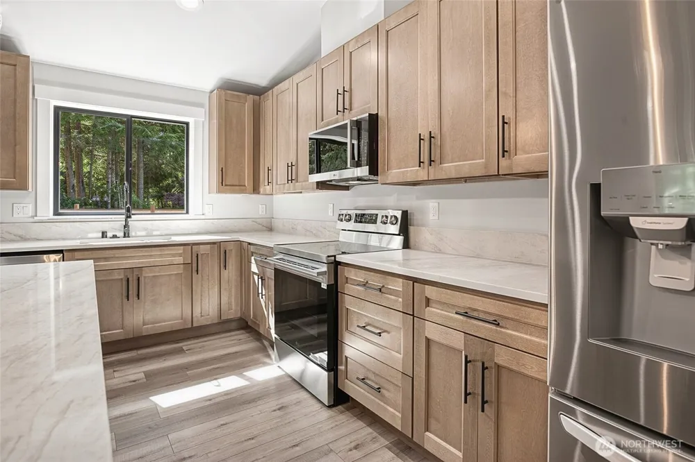130 Glover Court NE Ocean Shores, WA 98569
