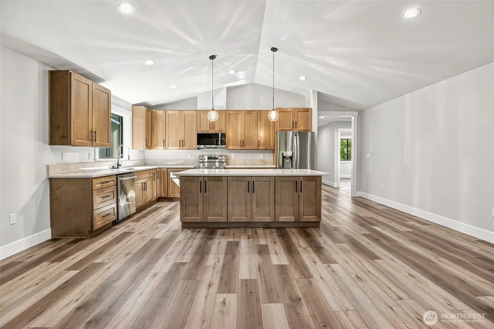 130 Glover Court NE Ocean Shores, WA 98569