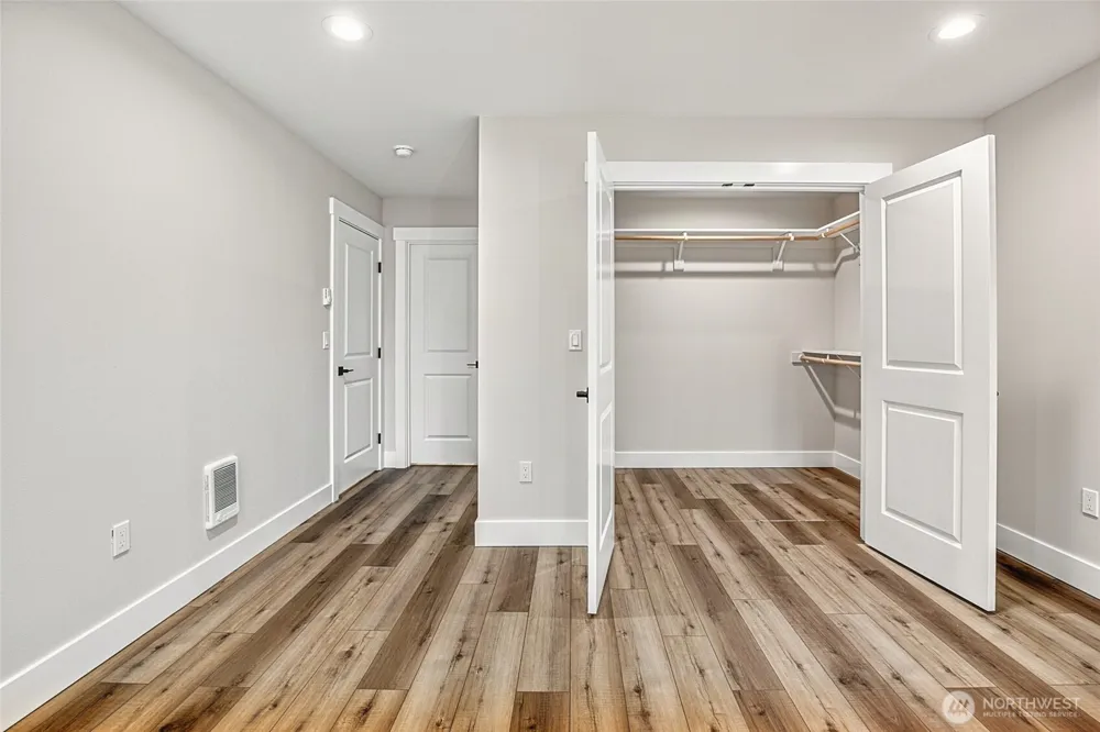 130 Glover Court NE Ocean Shores, WA 98569