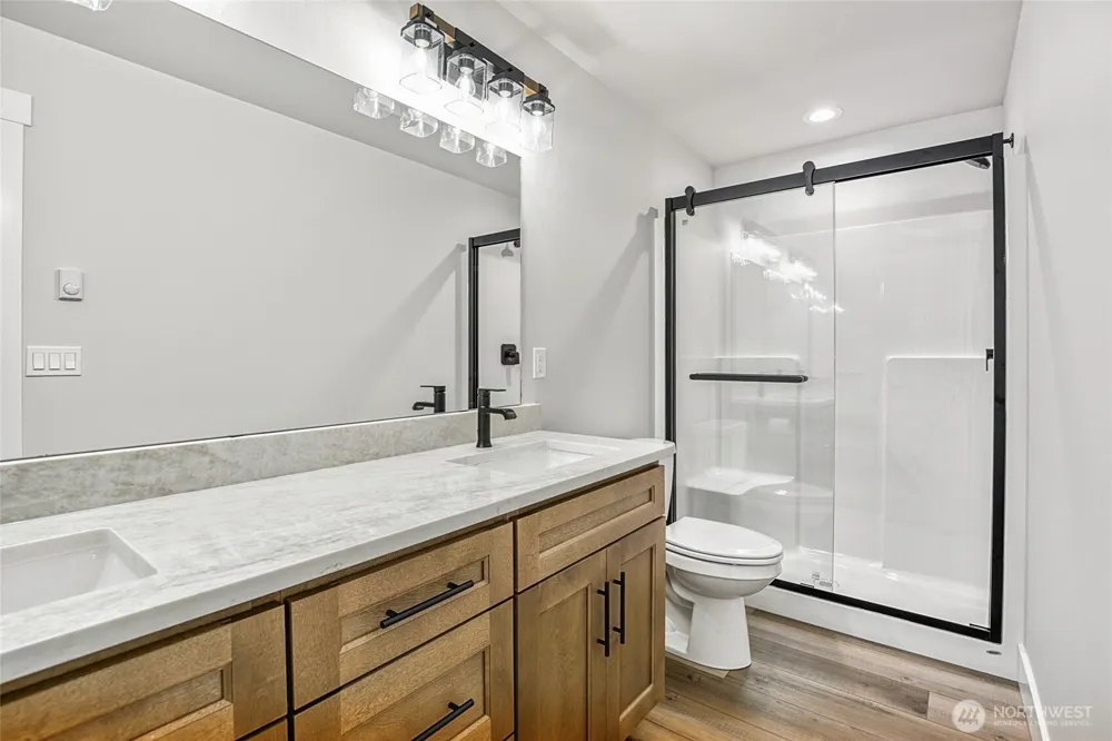 130 Glover Court NE Ocean Shores, WA 98569