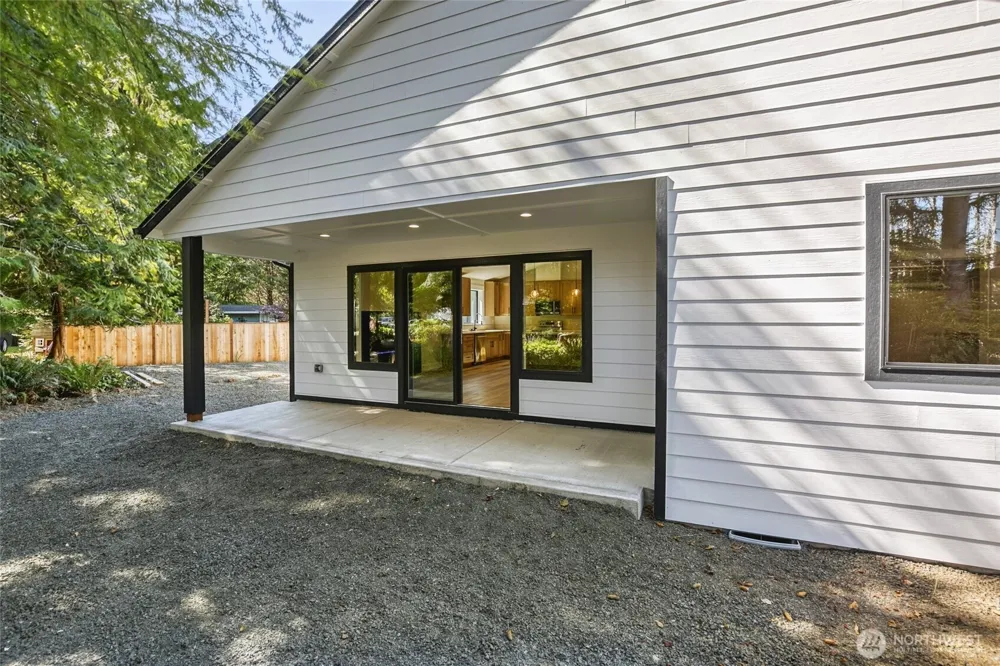 130 Glover Court NE Ocean Shores, WA 98569