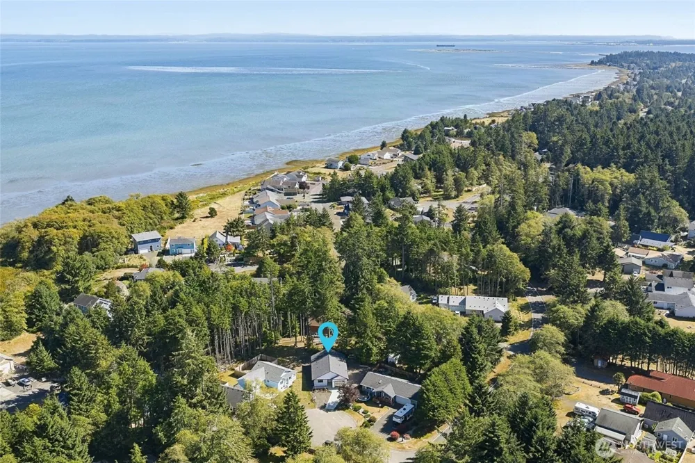 130 Glover Court NE Ocean Shores, WA 98569