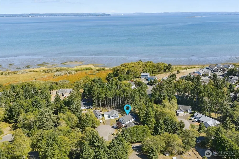 130 Glover Court NE Ocean Shores, WA 98569