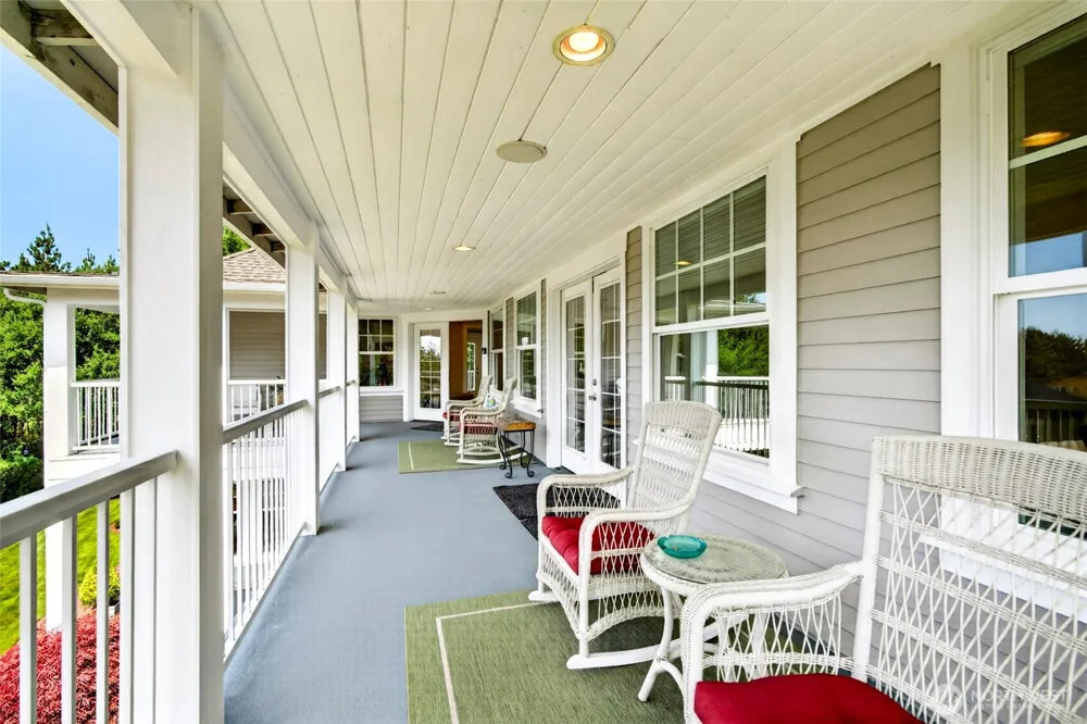 22225 Pacific Way Ocean Park, WA 98640
