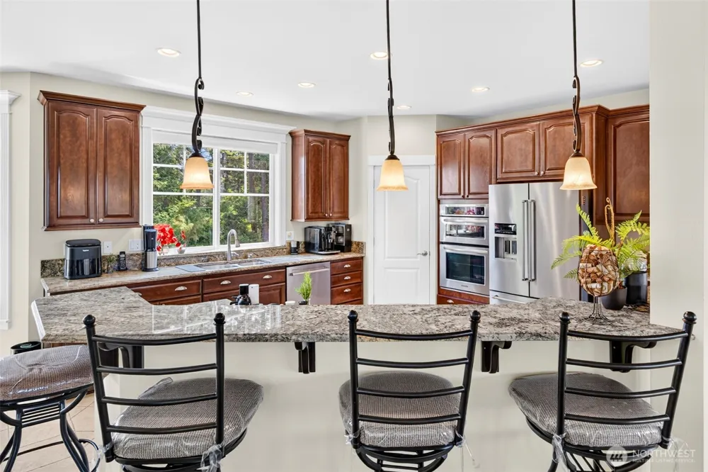 22225 Pacific Way Ocean Park, WA 98640