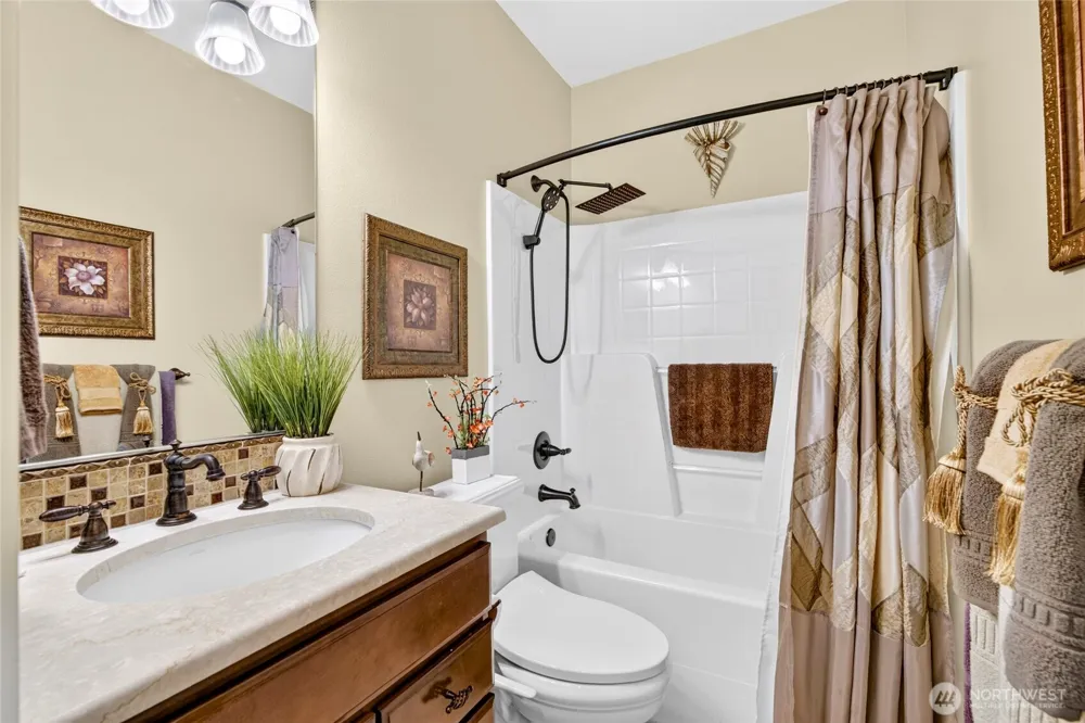 22225 Pacific Way Ocean Park, WA 98640