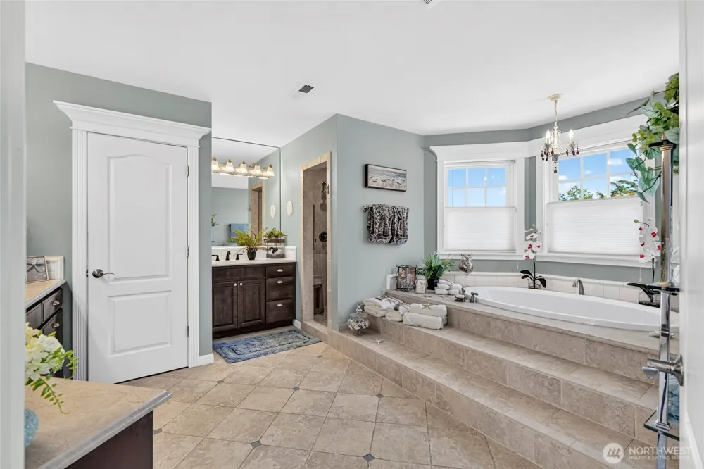 22225 Pacific Way Ocean Park, WA 98640