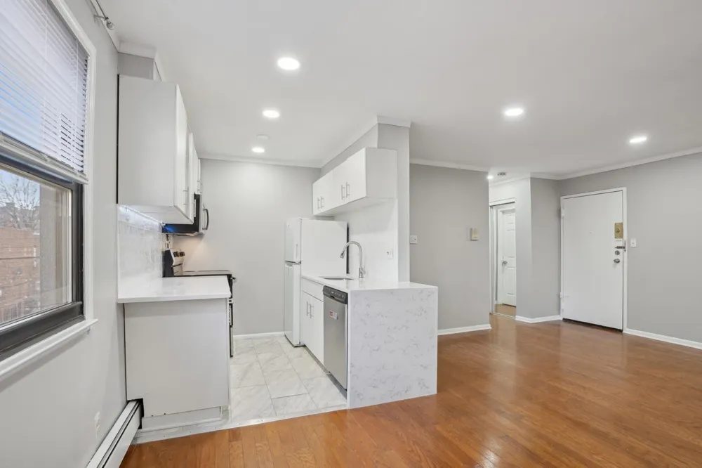 56-58 68TH ST Guttenberg, NJ 07093