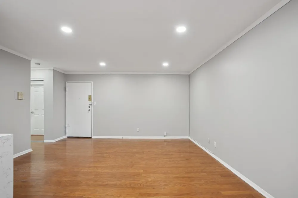 56-58 68TH ST Guttenberg, NJ 07093