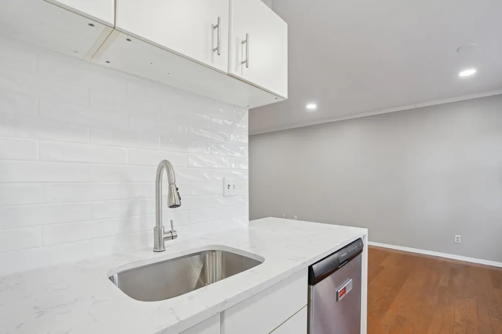 56-58 68TH ST Guttenberg, NJ 07093