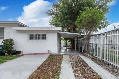 321 NW 21st Avenue #H