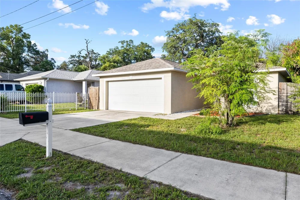 10001 FLORENCE AVENUE Tampa, FL 33612