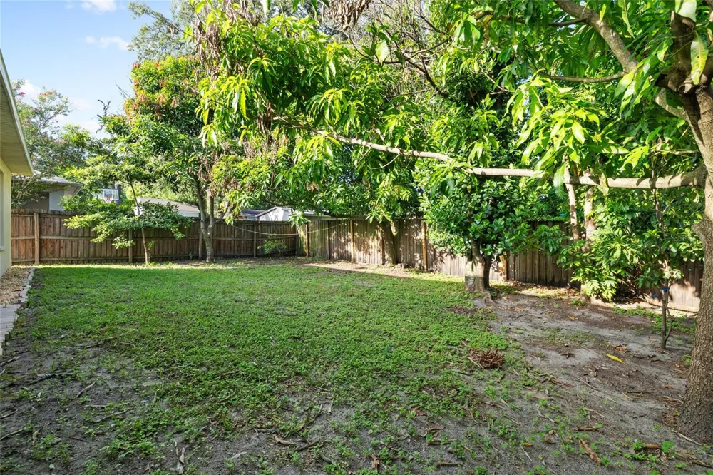 10001 FLORENCE AVENUE Tampa, FL 33612