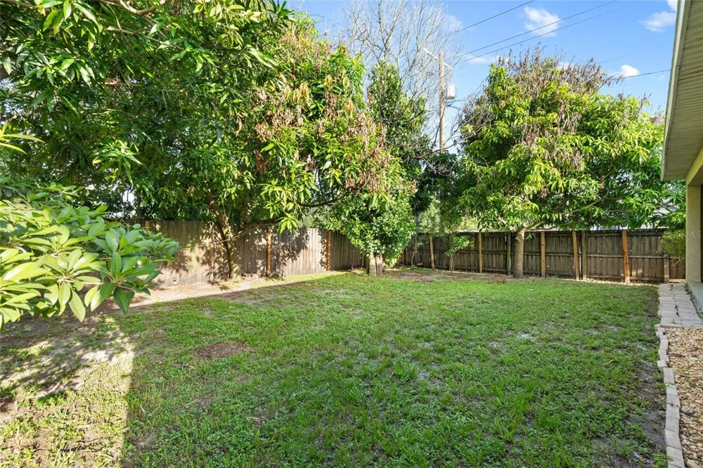 10001 FLORENCE AVENUE Tampa, FL 33612