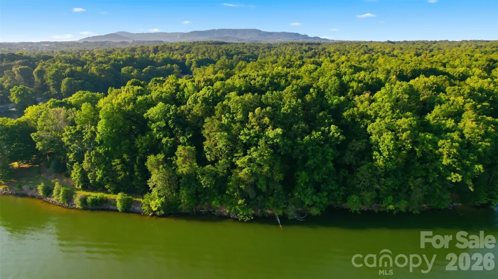 000 Jennings Lane Taylorsville, NC 28681